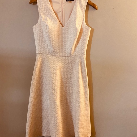 Tommy Hilfiger Dresses & Skirts - TOMMY HILFIGER SZ 8